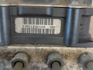 bontott TOYOTA AVENSIS T27 ABS Kocka