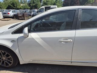 bontott TOYOTA AVENSIS T27 Bal hátsó Féknyereg Munkahengerrel