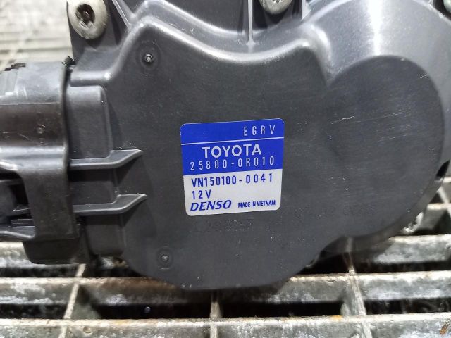 bontott TOYOTA AVENSIS T27 EGR / AGR Szelep