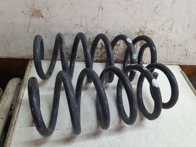 bontott TOYOTA AVENSIS T27 Hátsó Rugó Pár