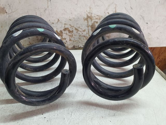 bontott TOYOTA AVENSIS T27 Hátsó Rugó Pár