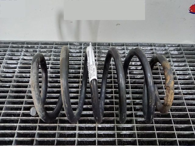 bontott TOYOTA AVENSIS T27 Hátsó Rugó