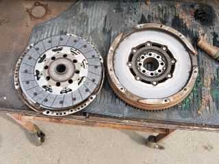 bontott TOYOTA AVENSIS T27 Kuplung Szett Lendkerékkel