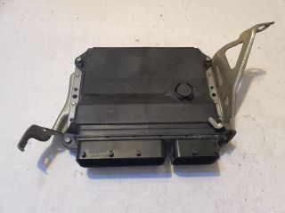 bontott TOYOTA AVENSIS T27 Motorvezérlő