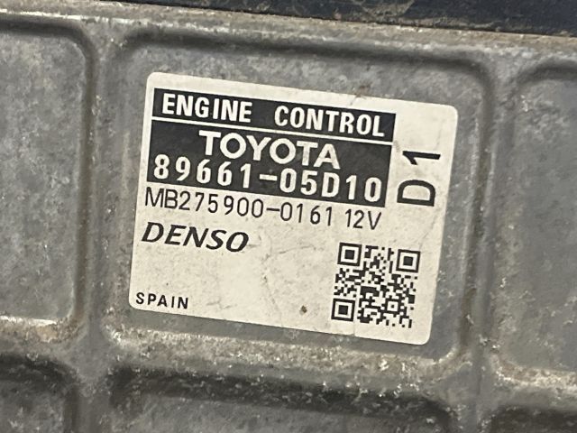 bontott TOYOTA AVENSIS T27 Motorvezérlő