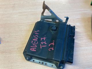 bontott TOYOTA AVENSIS T27 Motorvezérlő