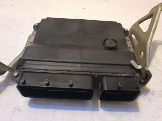 bontott TOYOTA AVENSIS T27 Motorvezérlő