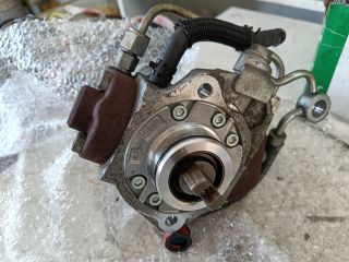 bontott TOYOTA AVENSIS T27 Nagynyomású Szivattyú