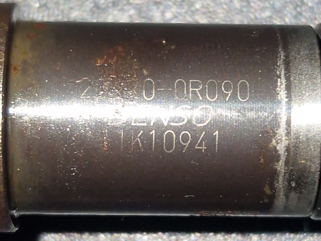 bontott TOYOTA AVENSIS T27 Porlasztó (1 db)