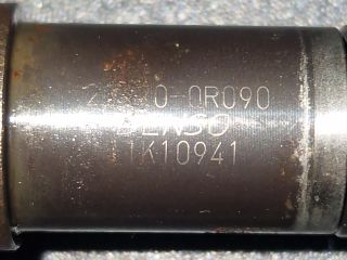 bontott TOYOTA AVENSIS T27 Porlasztó (1 db)