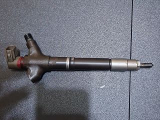 bontott TOYOTA AVENSIS T27 Porlasztó (1 db)