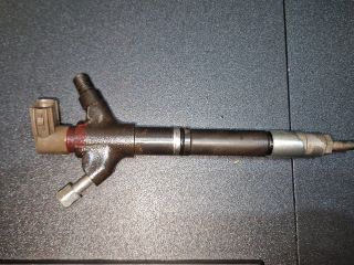 bontott TOYOTA AVENSIS T27 Porlasztó (1 db)