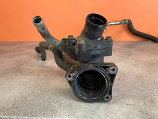 bontott TOYOTA AVENSIS T27 Termosztátház Csővel