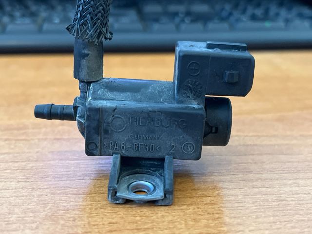 bontott TOYOTA AVENSIS T27 Turbó Vákum Szelep