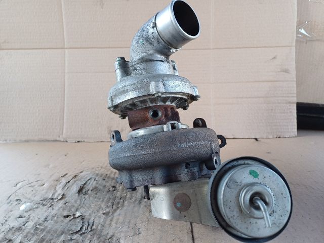 bontott TOYOTA AVENSIS T27 Turbó