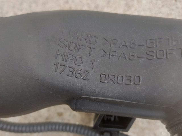 bontott TOYOTA AVENSIS T27 Turbócső