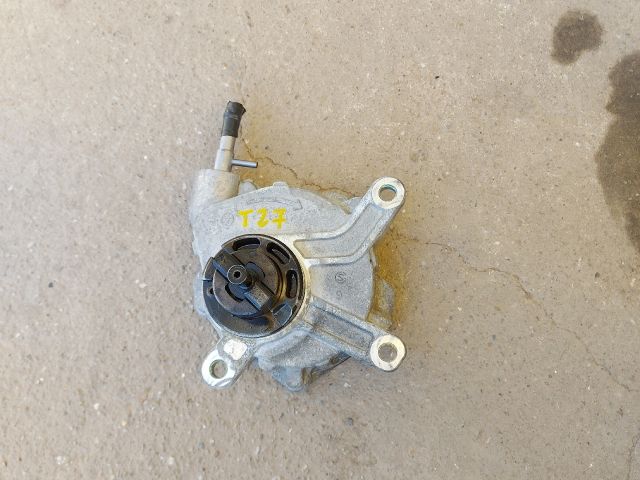 bontott TOYOTA AVENSIS T27 Vákumpumpa