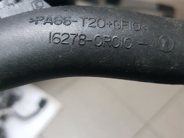 bontott TOYOTA AVENSIS T27 Vízcső