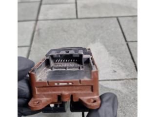 bontott TOYOTA AVENSIS T27 Ablakemelő Kapcsoló Négyes / Kettes