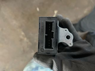 bontott TOYOTA AVENSIS T27 Ablaktörlő Relé