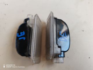 bontott TOYOTA AVENSIS T27 Ajtó Kárpit Világítás