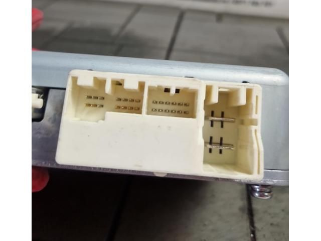 bontott TOYOTA AVENSIS T27 Aktív Kormány Elektronika