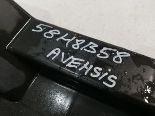 bontott TOYOTA AVENSIS T27 Alsó Hűtőburkolat