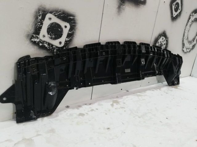 bontott TOYOTA AVENSIS T27 Alsó Hűtőburkolat