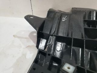 bontott TOYOTA AVENSIS T27 Alsó Hűtőburkolat