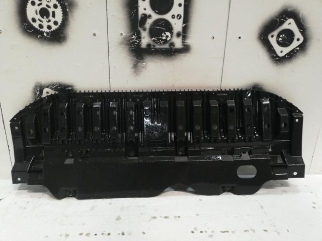 bontott TOYOTA AVENSIS T27 Alsó Hűtőburkolat