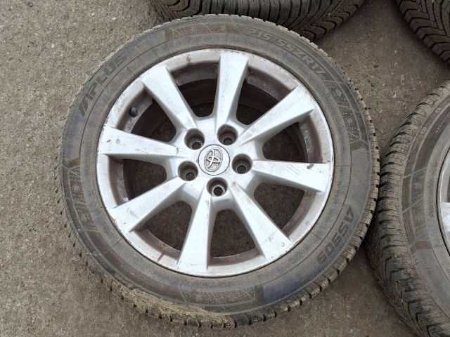 bontott TOYOTA AVENSIS T27 Alufelni Gumival (1 db)