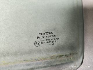 bontott TOYOTA AVENSIS T27 Bal első Ablak