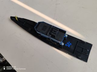 bontott TOYOTA AVENSIS T27 Bal első Ablakemelő Kapcsoló