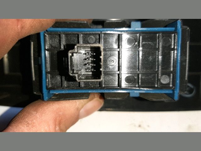 bontott TOYOTA AVENSIS T27 Bal első Ablakemelő Kapcsoló