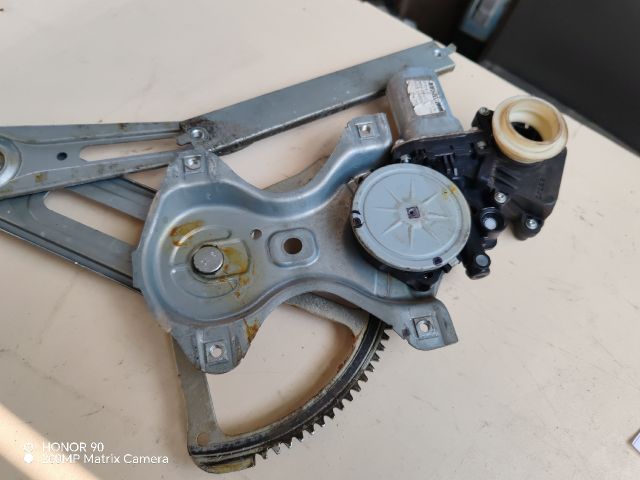 bontott TOYOTA AVENSIS T27 Bal első Ablakemelő Szerkezet (Elektromos)