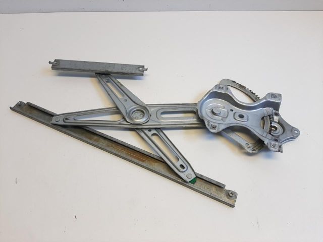 bontott TOYOTA AVENSIS T27 Bal első Ablakemelő Szerkezet (Elektromos)