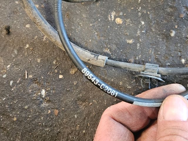 bontott TOYOTA AVENSIS T27 Bal első ABS Jeladó