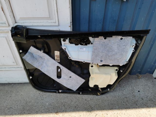 bontott TOYOTA AVENSIS T27 Bal első Ajtó Kárpit