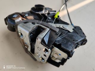 bontott TOYOTA AVENSIS T27 Bal első Ajtózár