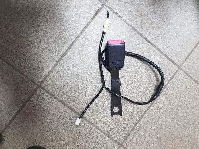 bontott TOYOTA AVENSIS T27 Bal első Biztonsági Öv Csat