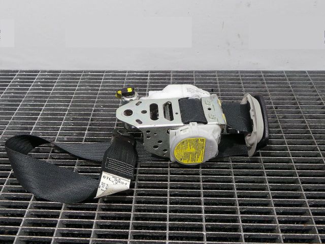 bontott TOYOTA AVENSIS T27 Bal első Biztonsági Öv