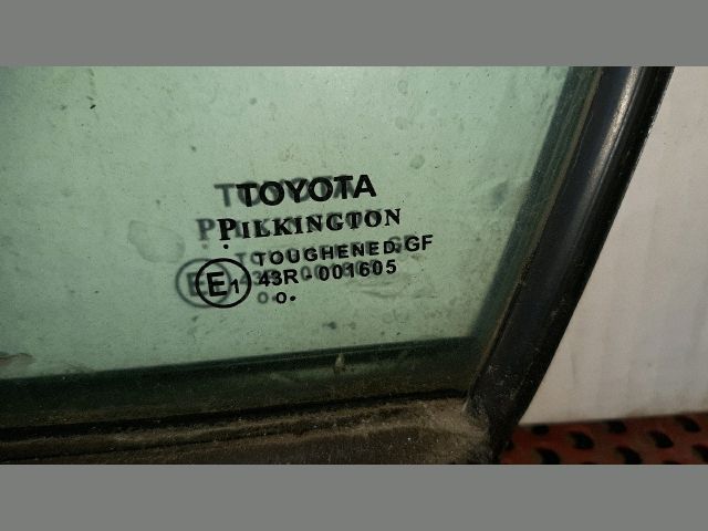 bontott TOYOTA AVENSIS T27 Bal első Fixüveg (Ajtóban)