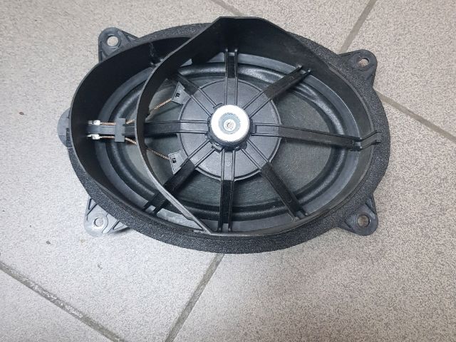 bontott TOYOTA AVENSIS T27 Bal első Hangszóró