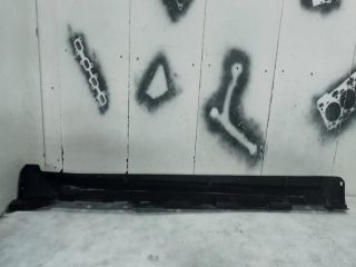 bontott TOYOTA AVENSIS T27 Bal első Küszöb Díszléc