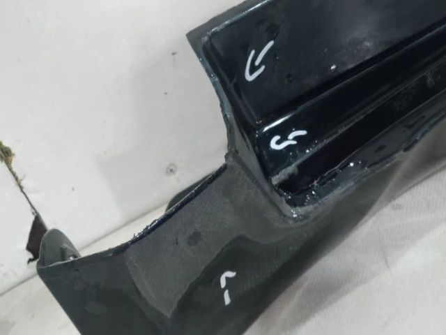 bontott TOYOTA AVENSIS T27 Bal első Küszöb Díszléc