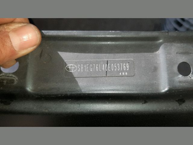 bontott TOYOTA AVENSIS T27 Bal első Sárvédő