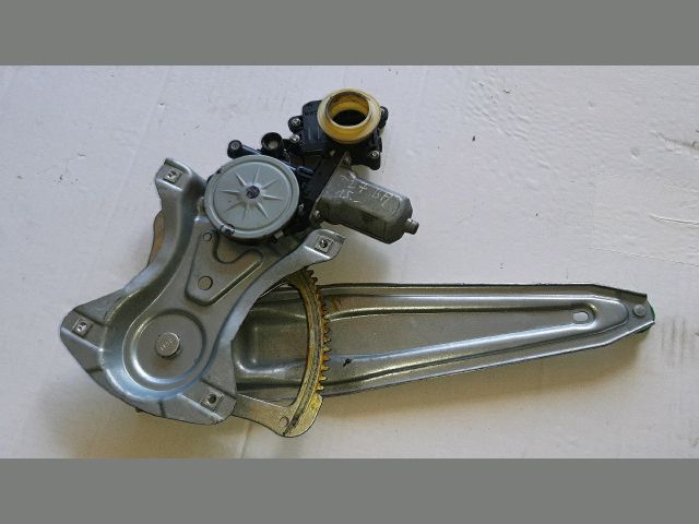 bontott TOYOTA AVENSIS T27 Bal hátsó Ablakemelő Szerkezet (Elektromos)