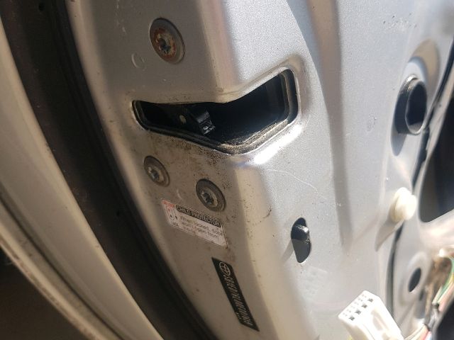 bontott TOYOTA AVENSIS T27 Bal hátsó Ajtó (Üres lemez)