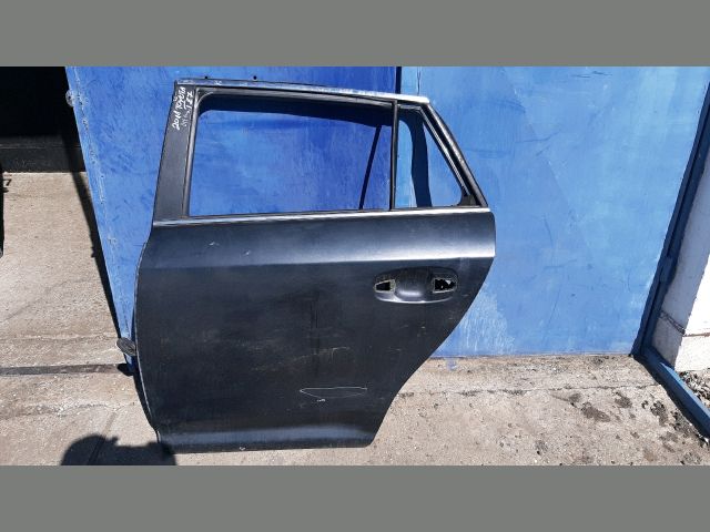 bontott TOYOTA AVENSIS T27 Bal hátsó Ajtó (Üres lemez)