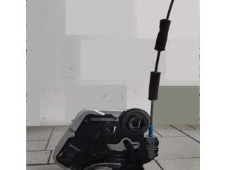 bontott TOYOTA AVENSIS T27 Bal hátsó Ajtózár